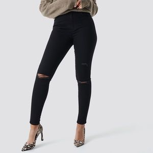 NA-KD High Waist Ripped Skinny Jeans
